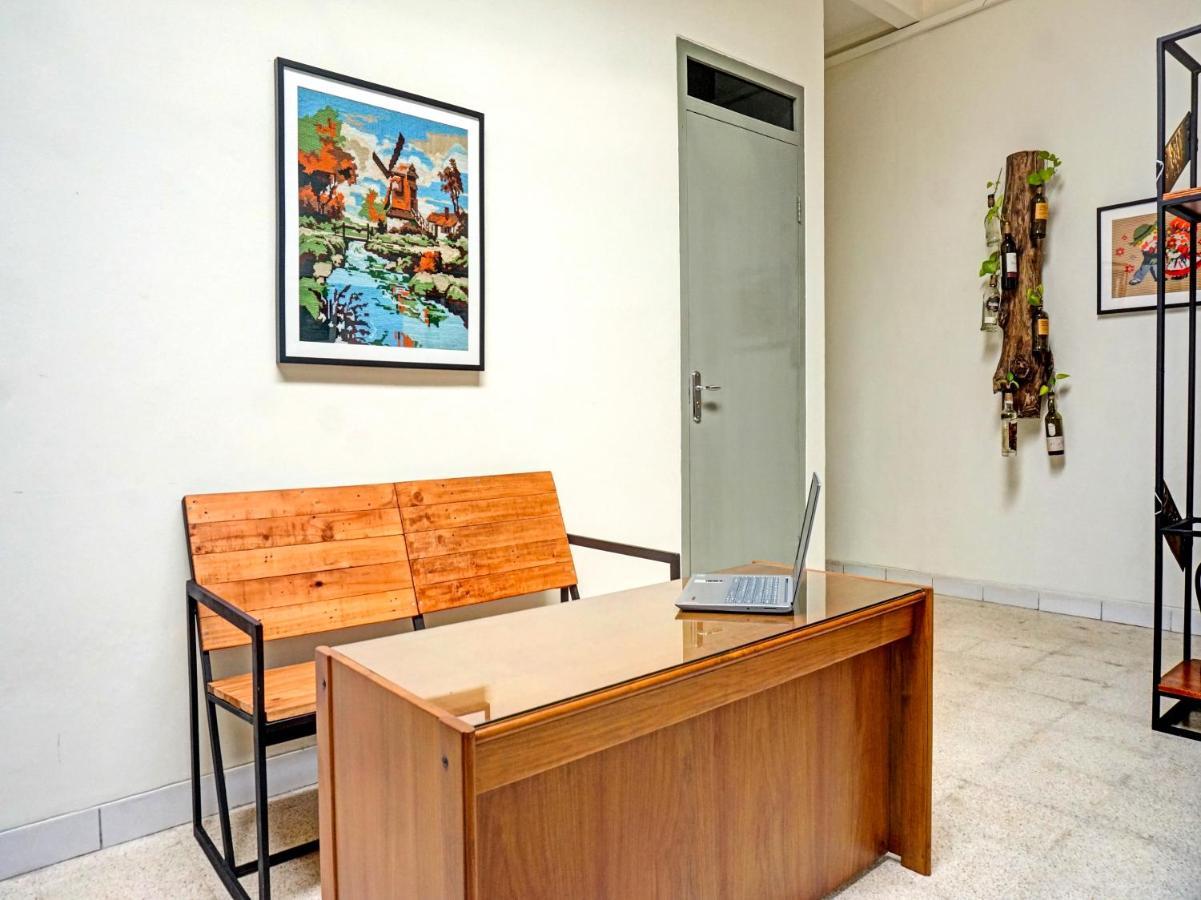 Oyo 91658 Luci'S House Hotel Jakarta Bagian luar foto